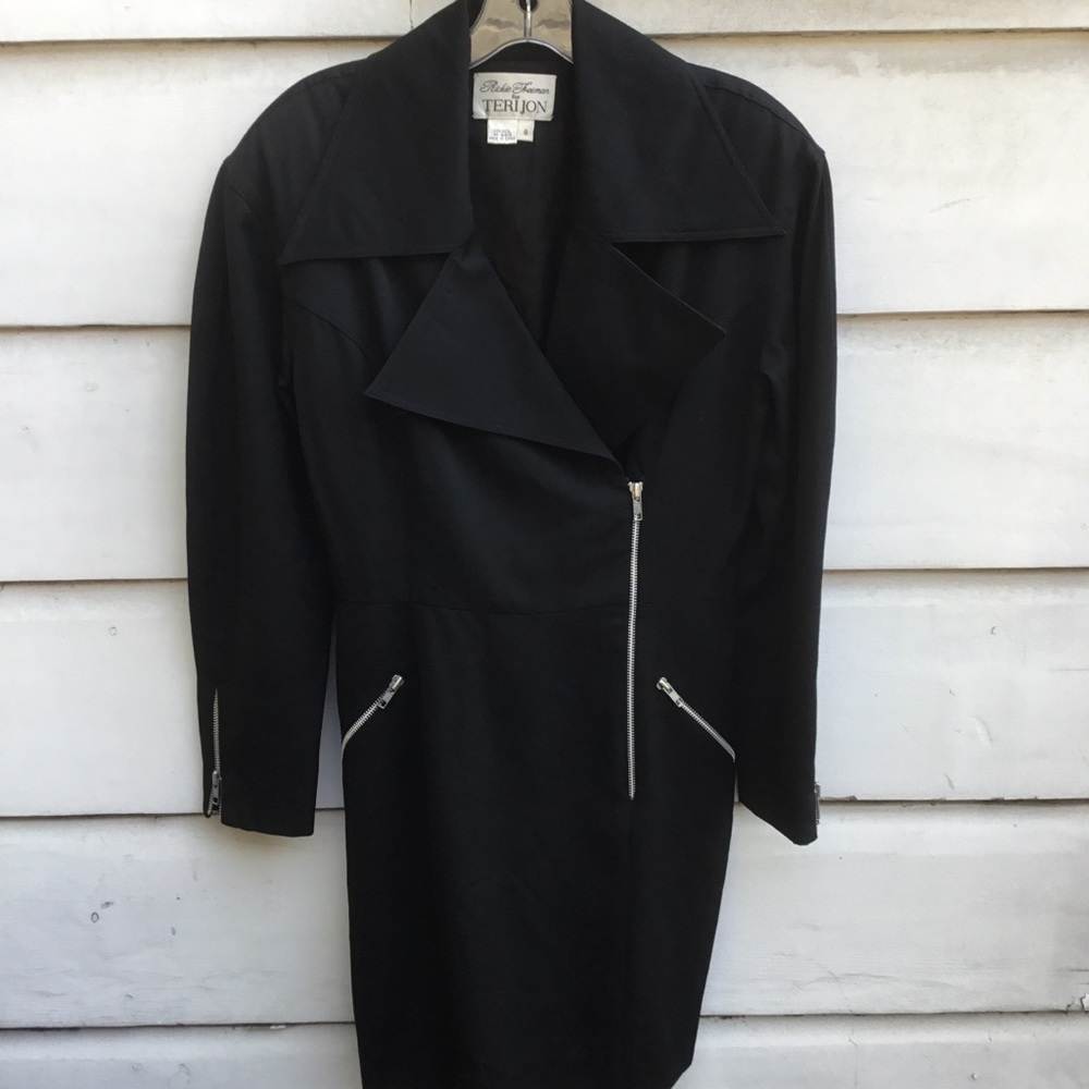 Rickie Freeman for Teri Jon vintage black dress with zippers and shoulder pads 8